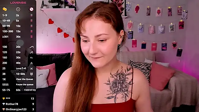 velvet cherry  online show from July 16, 9:04 am