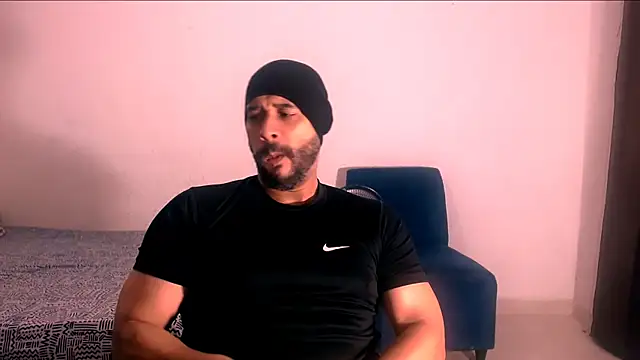 musclehetero online show from November 19, 5:13 pm