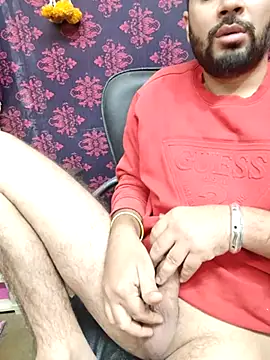 Snapshot of Cute_Lucky chatting on November 20, 4:45 am Cute Lucky online show from November 20, 4:45 am