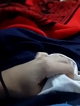 Snapshot of mrgb063 chatting on February 20, 7:14 pm mrgb063 online show from February 20, 7:14 pm