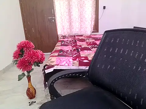 shivani sharma 2 online show from November 23, 8:03 am