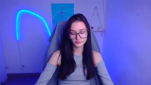 Stella XO online show from January 10, 6:37 am