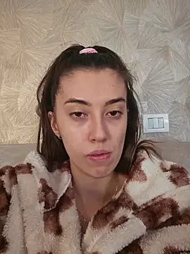 Virggin Squirt online show from December 19, 7:04 am