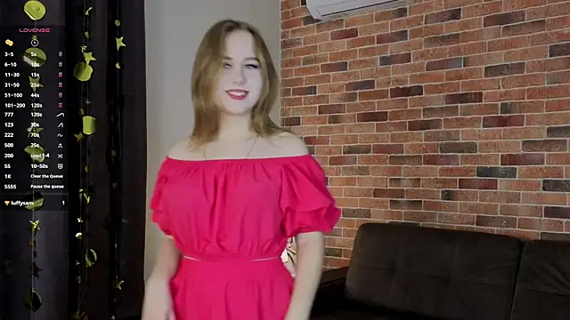 Snapshot of VoidElaris chatting on January 6, 6:11 pm VoidElaris online show from January 6, 6:11 pm