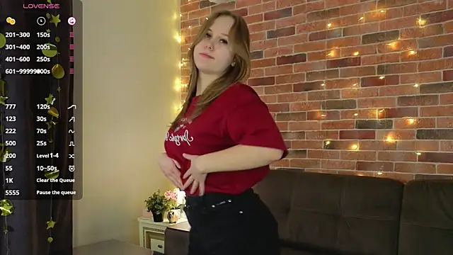 Snapshot of VoidElaris chatting on January 15, 7:06 pm VoidElaris online show from January 15, 7:06 pm