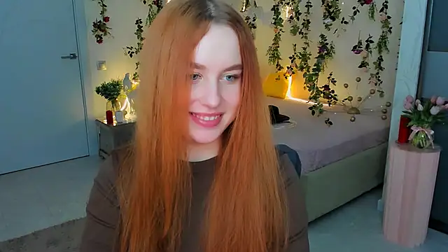 Snapshot of AirySilhouette chatting on February 3, 6:40 am AirySilhouette online show from February 3, 6:40 am