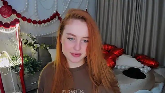 Snapshot of AirySilhouette chatting on February 23, 7:22 pm AirySilhouette online show from February 23, 7:22 pm