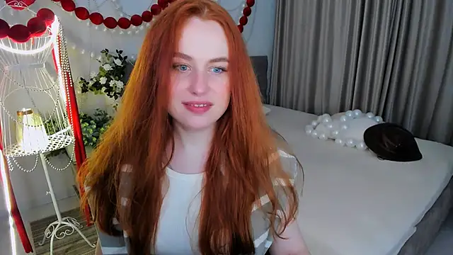 Snapshot of AirySilhouette chatting on March 25, 1:11 am AirySilhouette online show from March 25, 1:11 am