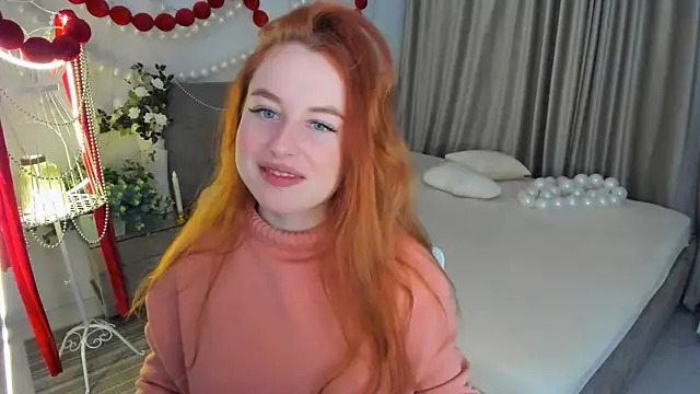 Snapshot of AirySilhouette chatting on April 8, 7:36 pm AirySilhouette online show from April 8, 7:36 pm