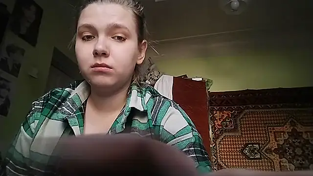 KikiBang online show from March 27, 10:48 am