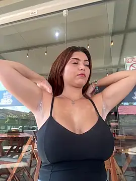 melyssaa23 online show from March 15, 6:03 pm