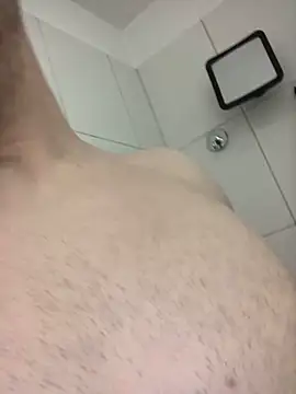 Spielzeugtwink online show from March 29, 3:23 pm