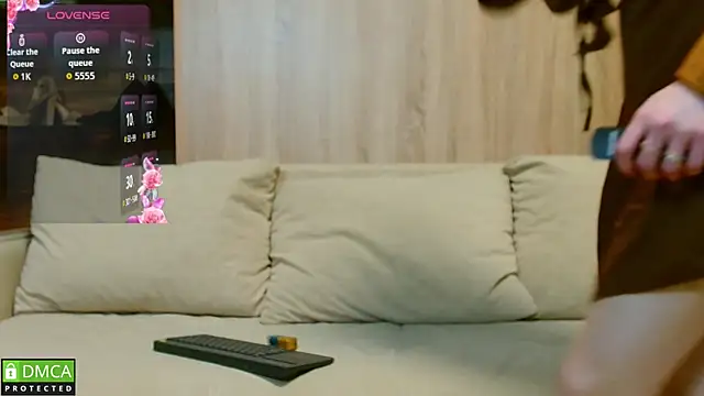 EmilieLong online show from November 29, 2:42 pm