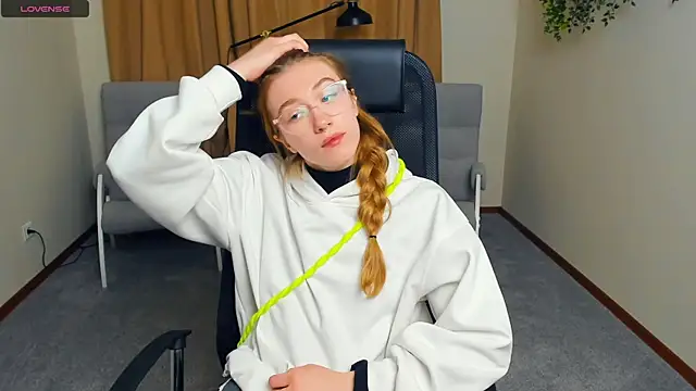 KathrynMattu online show from November 21, 2:27 pm