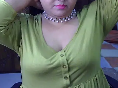 Natasha pihu online show from January 6, 4:43 pm