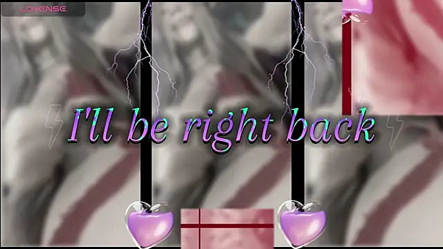 Snapshot of Bellasweet22 chatting on April 15, 1:51 pm Bellasweet22 online show from April 15, 1:51 pm