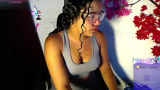 chleo rosse online show from June 3, 3:17 pm
