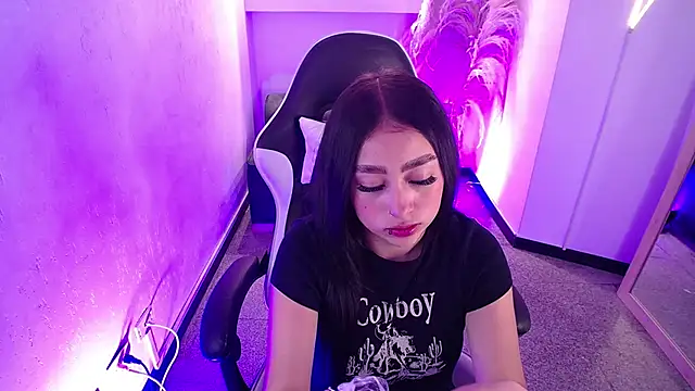 vallolett online show from February 23, 9:56 pm