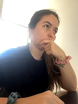 Little  Danni1 online show from December 1, 8:47 pm