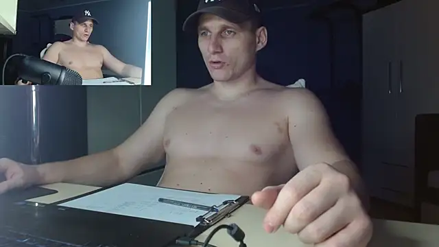 Poliglotjoe1 online show from December 13, 9:09 pm