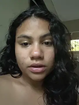 Snapshot of chicduality chatting on April 3, 10:52 pm chicduality online show from April 3, 10:52 pm