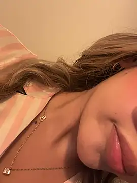 saliha pinky  online show from January 14, 12:05 am