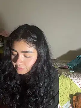 Snapshot of Evaa_11 chatting on February 27, 6:24 am Evaa 11 online show from February 27, 6:24 am