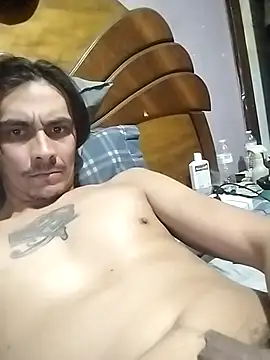 Snapshot of dejavujade chatting on November 28, 2:47 am dejavujade online show from November 28, 2:47 am