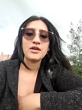 Marilyn 1-2 online show from December 13, 9:20 pm