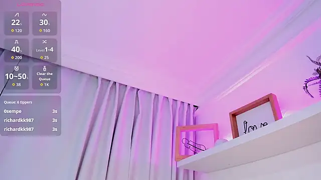 Snapshot of pucca7 chatting on February 23, 3:42 pm pucca7 online show from February 23, 3:42 pm