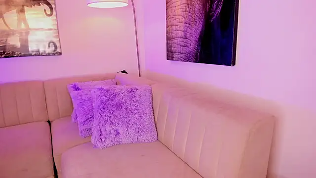 emmyheart7 online show from February 13, 3:35 am