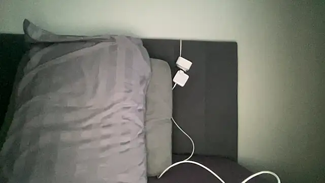 alisa kitcat online show from December 14, 9:47 am