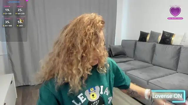 rossana doll online show from February 25, 7:40 am