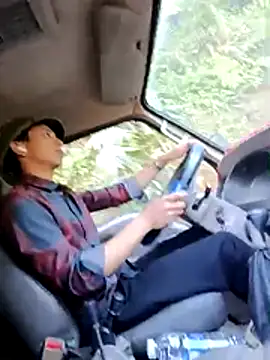 susie min online show from November 25, 8:25 am