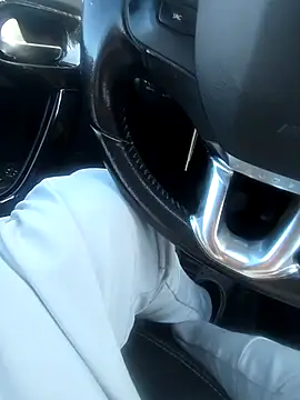 Snapshot of cesmegenc98 chatting on January 12, 6:40 am cesmegenc98 online show from January 12, 6:40 am