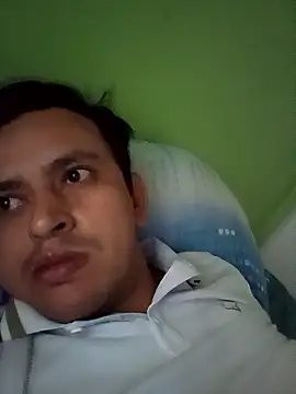 Snapshot of art-e9-2 chatting on January 17, 12:54 pm art-e9-2 online show from January 17, 12:54 pm