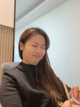 GYYoo online show from November 27, 5:31 am