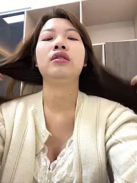 GYYoo online show from December 19, 6:09 am