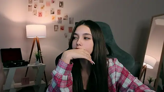 Vexorine online show from December 4, 7:22 pm