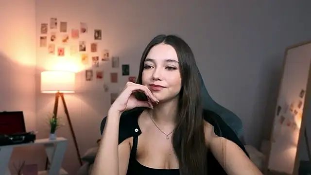 Snapshot of Vexorine chatting on March 3, 7:42 pm Vexorine online show from March 3, 7:42 pm