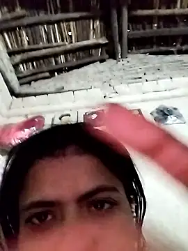 Snapshot of Rani-lazo chatting on January 11, 3:44 am Rani-lazo online show from January 11, 3:44 am