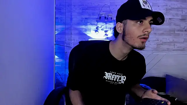 Emir Ozan  online show from December 20, 11:28 am