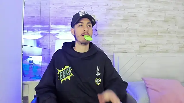 Emir Ozan  online show from January 11, 11:37 am