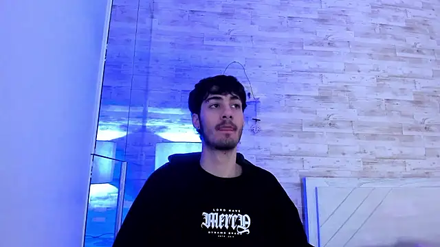 Emir Ozan  online show from January 31, 7:34 pm