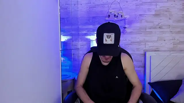 Emir Ozan  online show from February 11, 6:57 pm