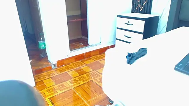 Hot Latino x online show from January 5, 8:12 pm