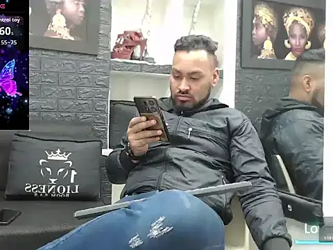 Snapshot of Liam_hairy chatting on February 18, 10:50 pm Liam hairy online show from February 18, 10:50 pm