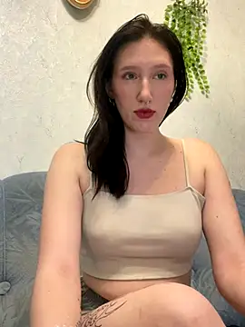 liliana shvezz online show from December 2, 12:10 pm