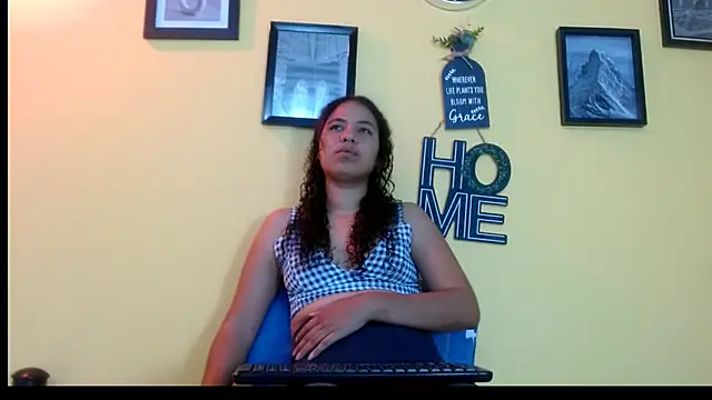 angel18evil online show from November 27, 11:07 pm