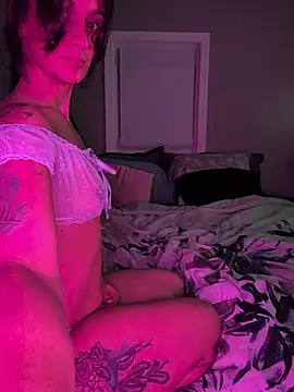 LexiLuxi online show from November 27, 4:14 am